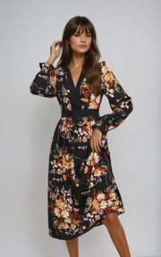 Trendy | Notched Neck Midi Dress – Refined Elegance for Every Occasion