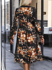 Trendy | Notched Neck Midi Dress – Refined Elegance for Every Occasion